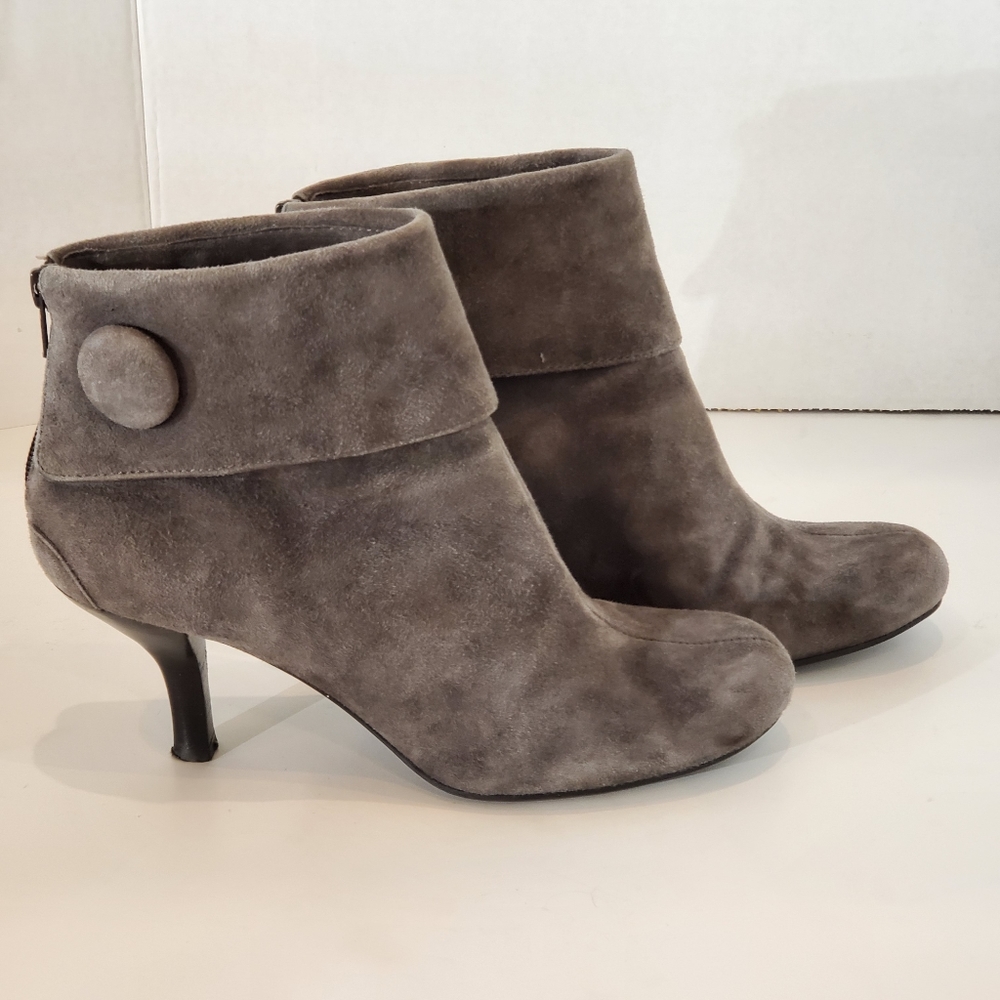 Franco Sarto gray suede fold down bootie, size 8M